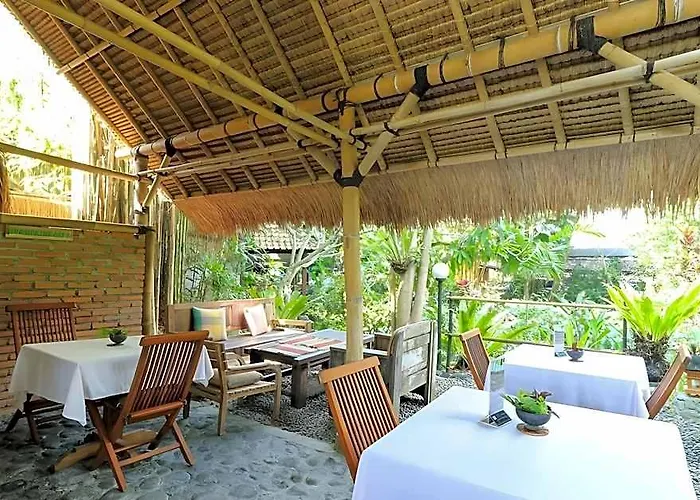 Tegal Sari 4*