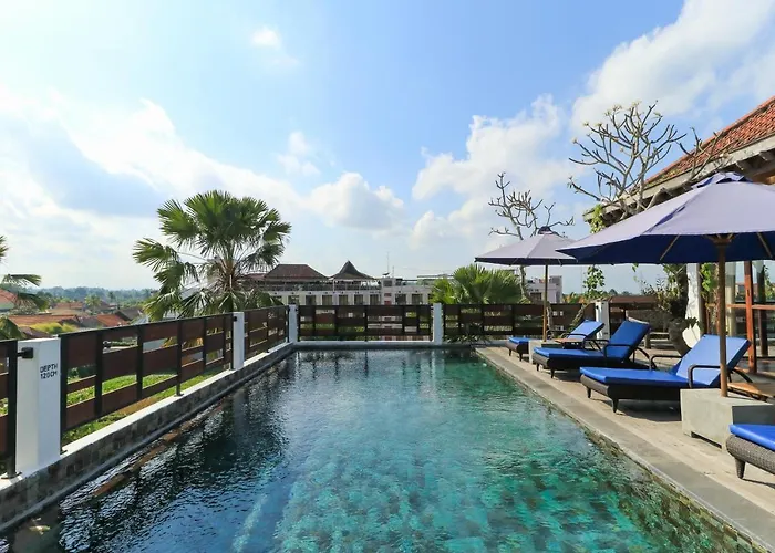 イン Tegal Sari 4*