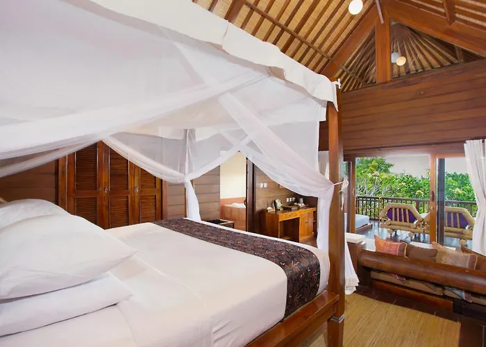 イン Tegal Sari 4*